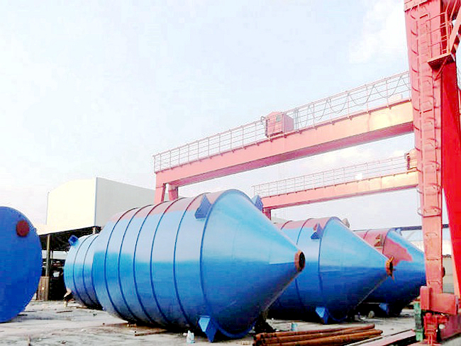 200噸水泥罐施工現場(chǎng)